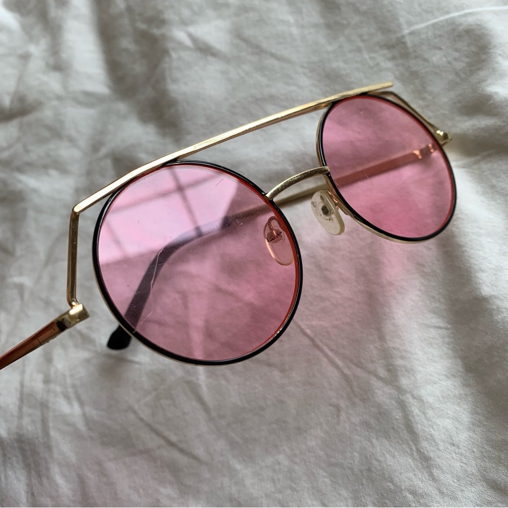 Pink Sunglasses - Picture 5 of 5